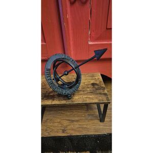 Cast Iron Nautical Celestial Sun Dial Roman Numeral Indoor Outdoor Sculpture EUC